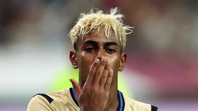 Hansi Flick sindir Timnas Spanyol soal cedera Lamine Yamal