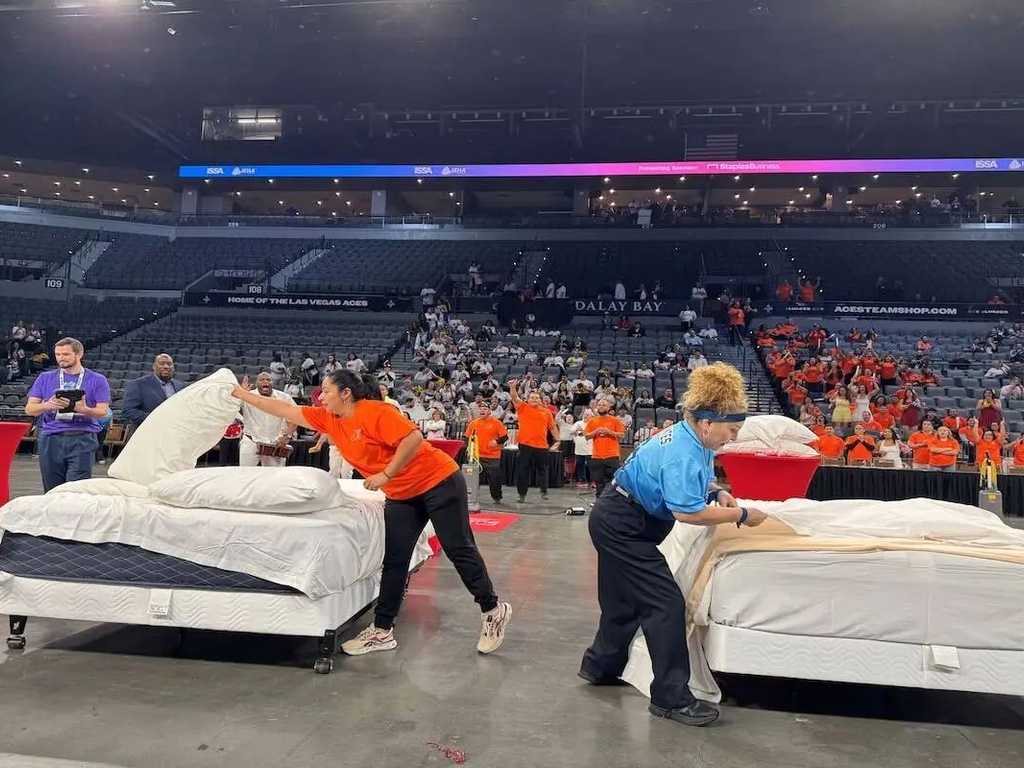 Las Vegas: Staf Hotel Beradu Cepat di Olimpiade Housekeeping Tahunan