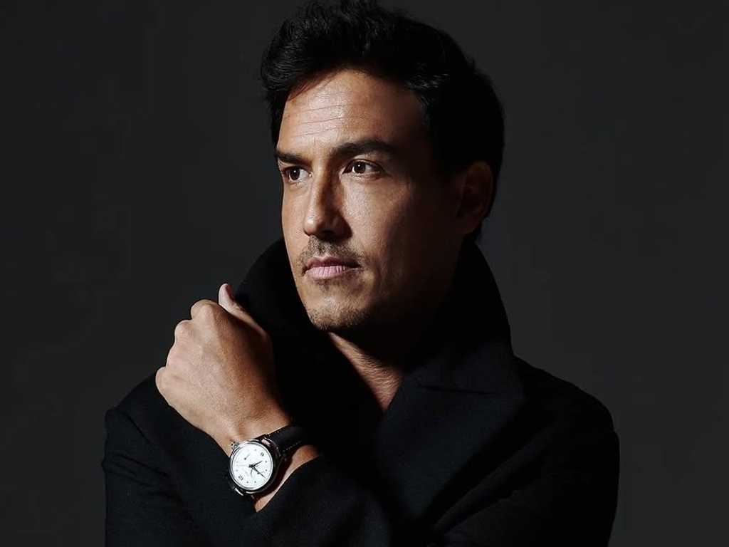 Search image article