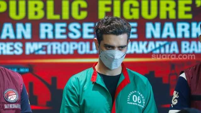Kembali Terjerat Narkoba, Fachri Albar Dituntut Rehabilitasi 6 Bulan