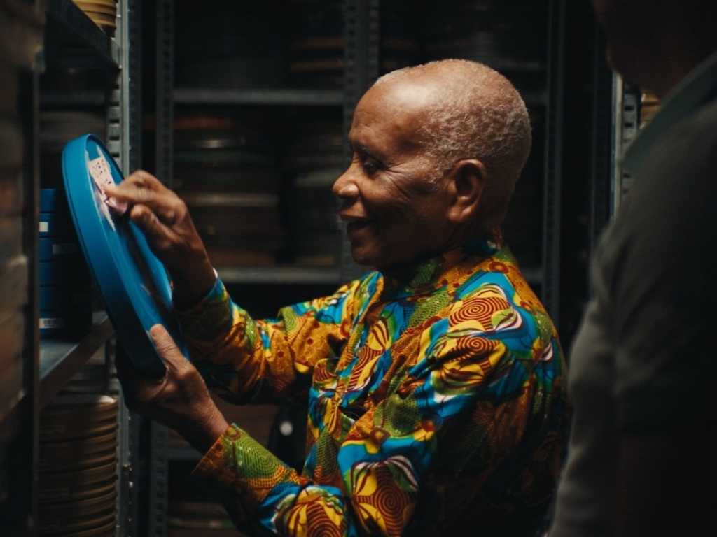 Dokumenter 'The Eyes of Ghana' Ungkap Sejarah Sinema Terkubur, Libatkan Obama