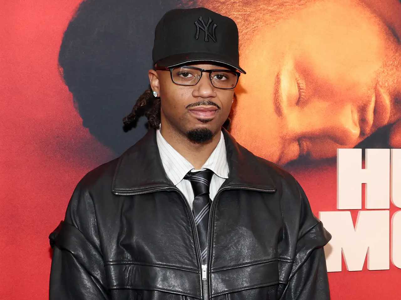 Search image article