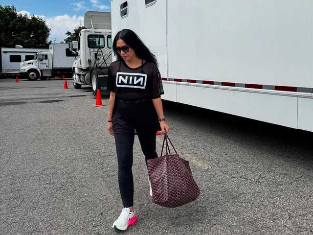 Search image article