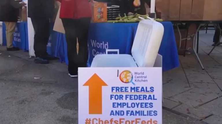 Trump Abaikan Putusan Pengadilan, Bantuan Pangan Terhenti Saat Shutdown