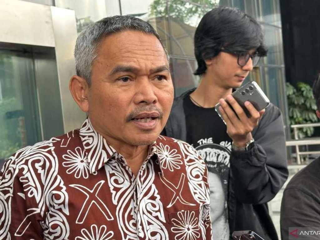 Satori bantah 15 mobil sitaan KPK dibeli dari dana CSR BI