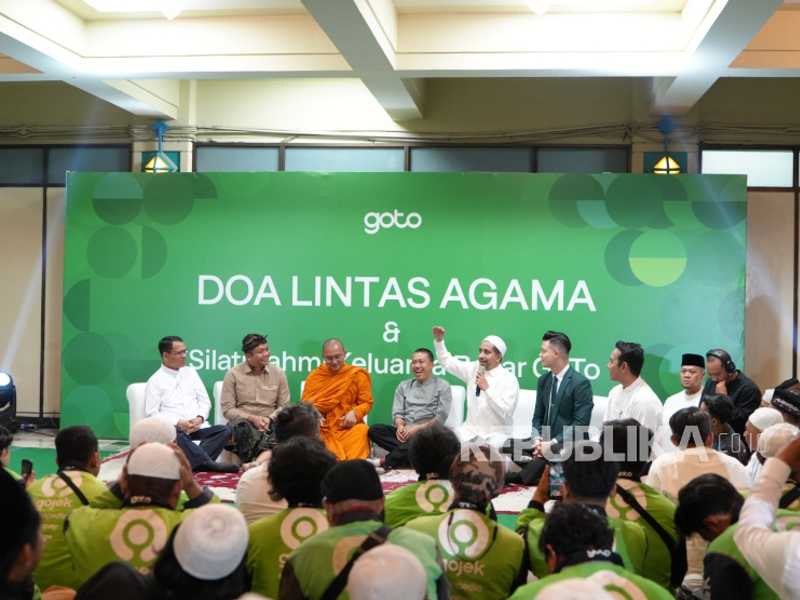 Habib, Pastor, Biksu
sampaikan pesan persatuan
di doa lintas agama Gojek