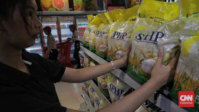 Bapanas Gelontorkan 800 Ribu Ton Beras Bulog ke Indomaret-Alfamart, Harga Dijamin Murah!