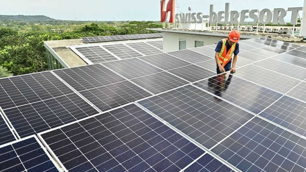 PLTS Atap berisiko bebani trafo PLN, ancam pemadaman