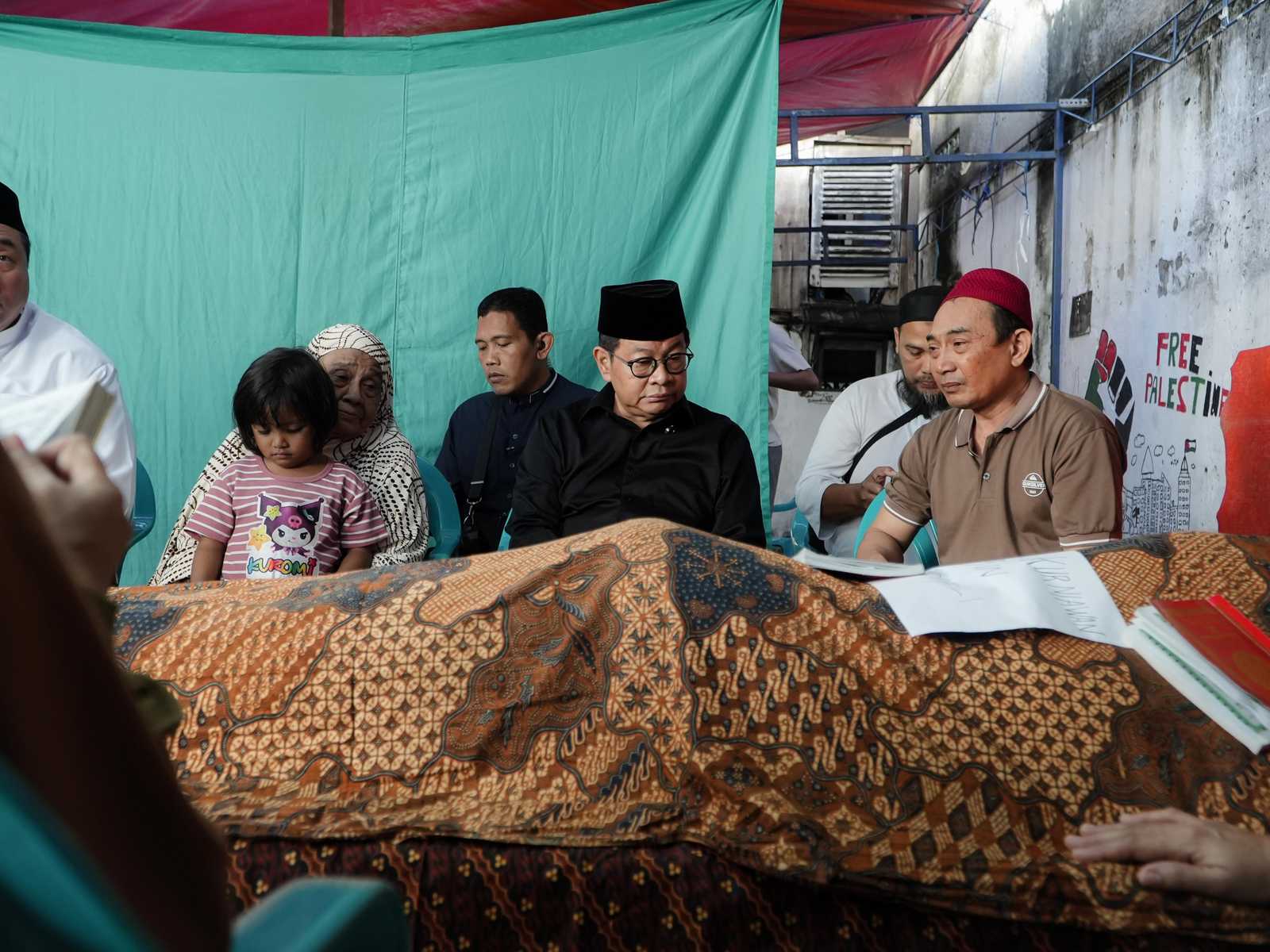 Search image article