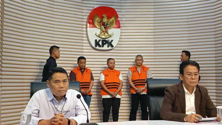 Search image article