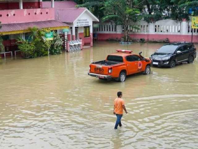 Banjir Medan: Ribuan Rumah Terendam, Tujuh Kecamatan Terdampak