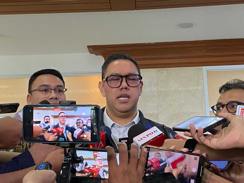 Search image article