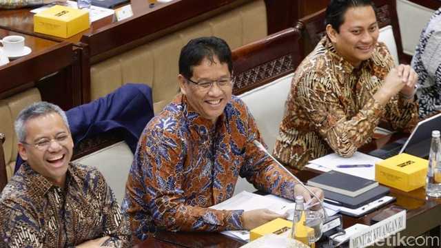 Menkeu Purbaya Bongkar: Demo Ricuh Akibat Salah Kebijakan Fiskal & Moneter