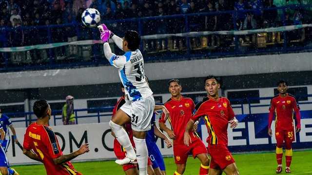 Suporter Mengamuk Usai Kalah dari Persib, Selangor FC Terancam Sanksi Berat AFC