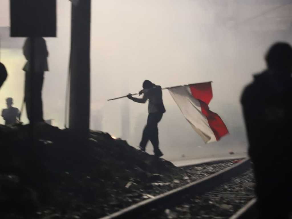 Mendikdasmen Desak Pemda Cegah Pelajar Ikut Demo, Fokus Belajar!