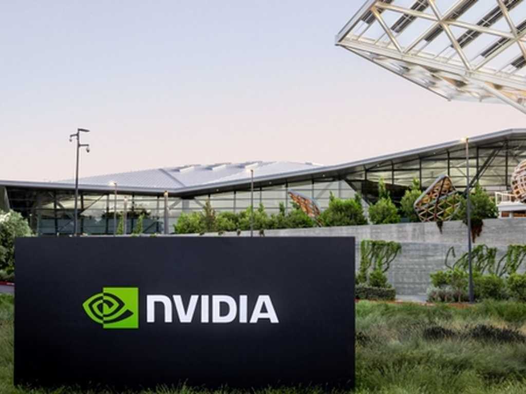 Trump: Hanya Amerika Serikat Boleh Akses Chip AI Tercanggih Nvidia
