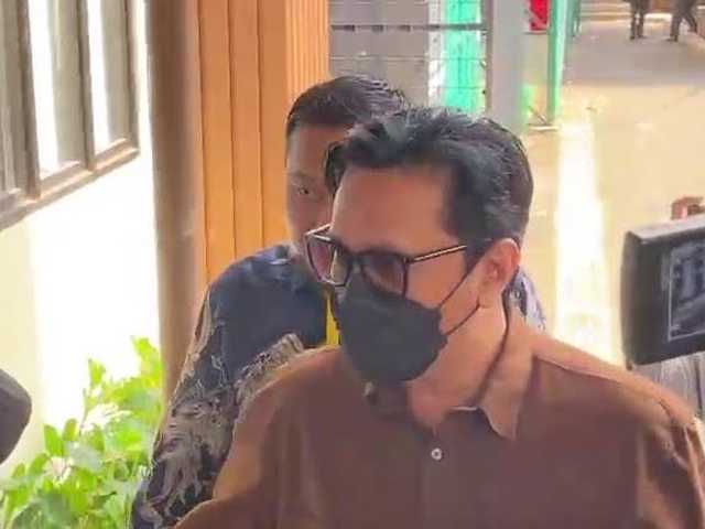 Search image article