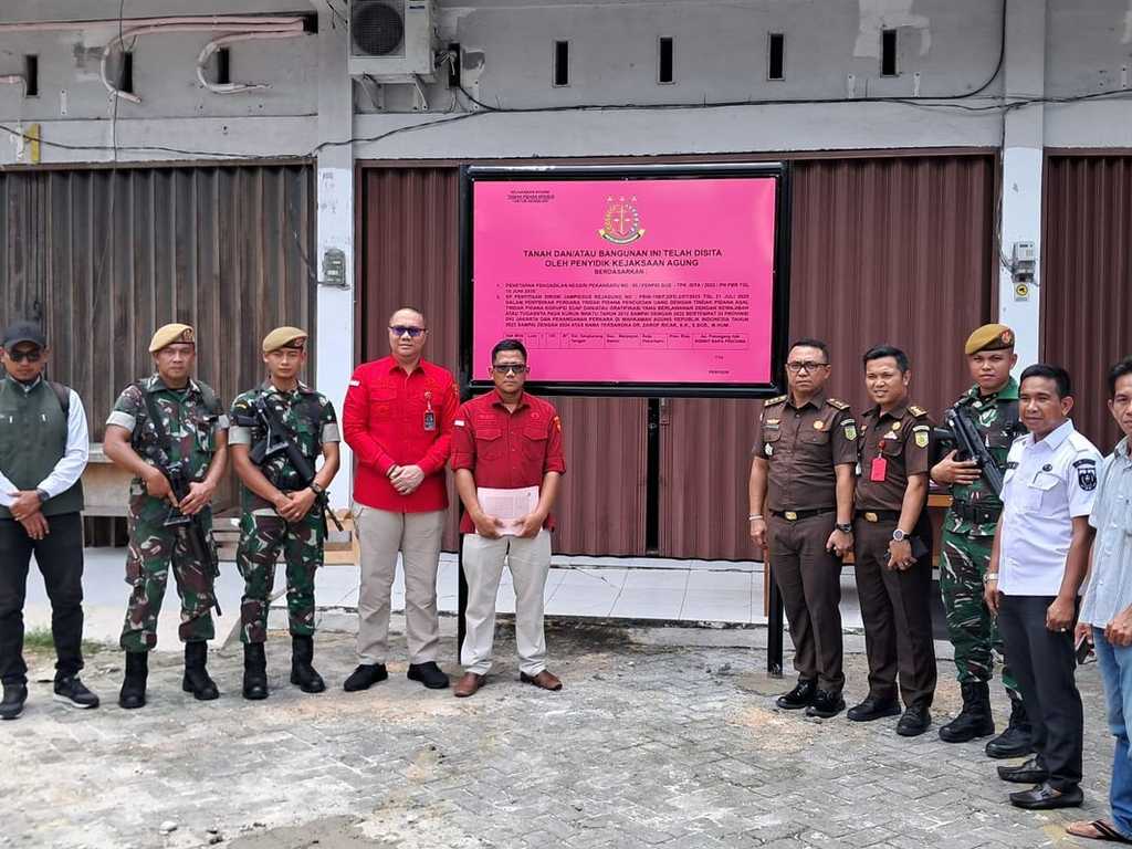 Search image article