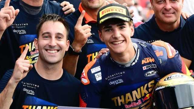 Brian Uriarte juara Red Bull MotoGP Rookies Cup 2025 usai menangi Race 1 GP San Marino