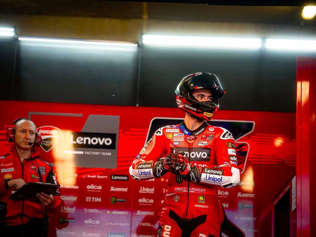 Bagnaia
Kesulitan
di FP1 MotoGP Portugal: Akui
Salah Pilih Ban