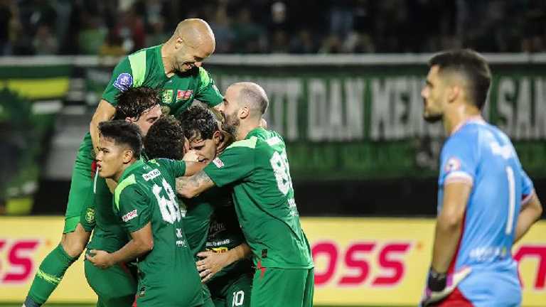 Bruno Moreira Raih 100 Laga Bersama Persebaya, Fokus Jadi Legenda