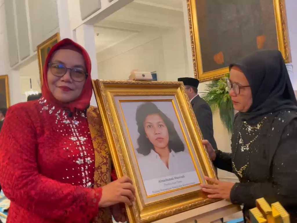 Search image article