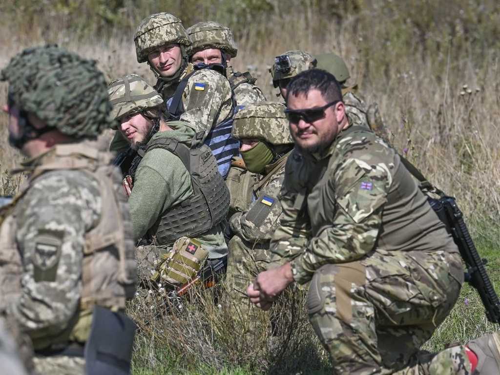 Rusia Paksa Warga Ukraina Wajib Militer di Wilayah Pendudukan