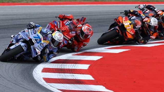 Duel Sengit Marquez Bersaudara: Alex Kalahkan Marc di MotoGP Catalunya 2025