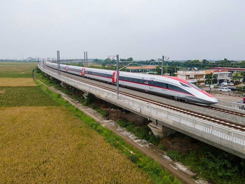 Utang Whoosh Belum Tuntas, Pemerintah Disarankan Bentuk BUMN Infrastruktur KA