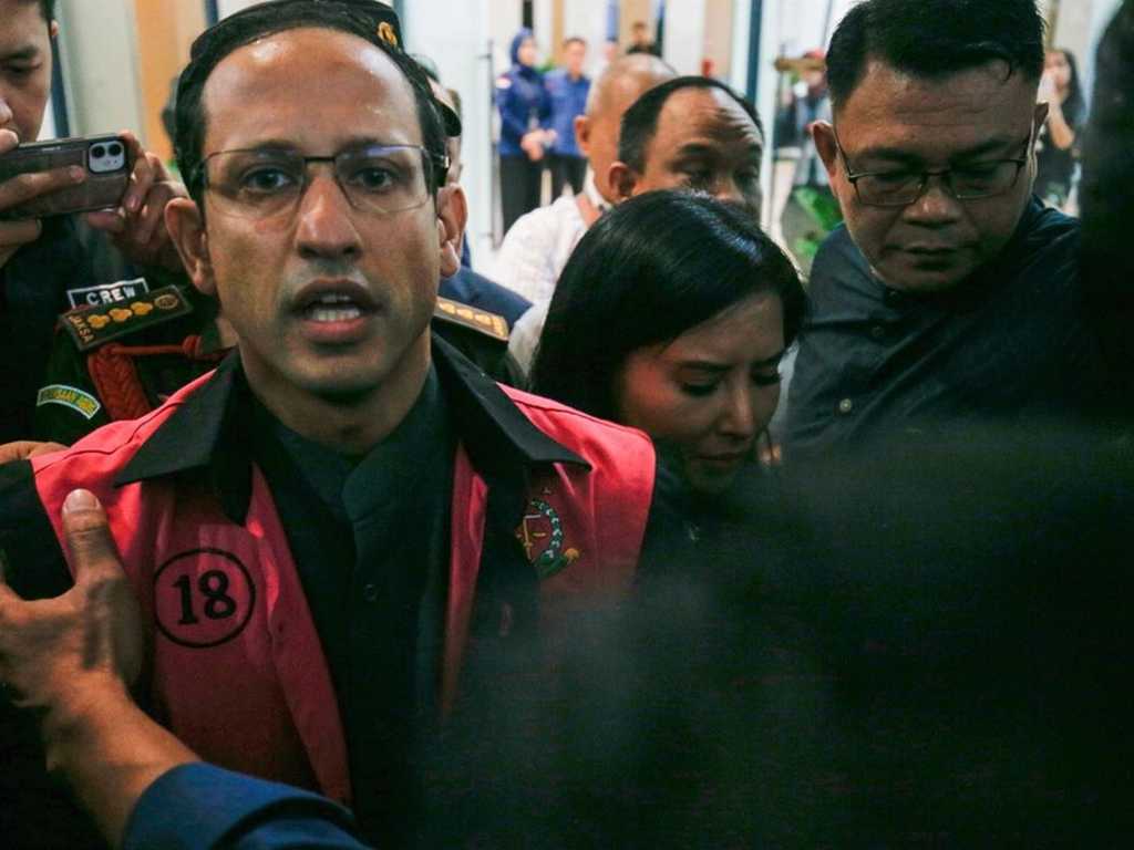 Jimly Asshiddiqie Peringatkan Pejabat Usai Nadiem Tersangka Korupsi Chromebook
