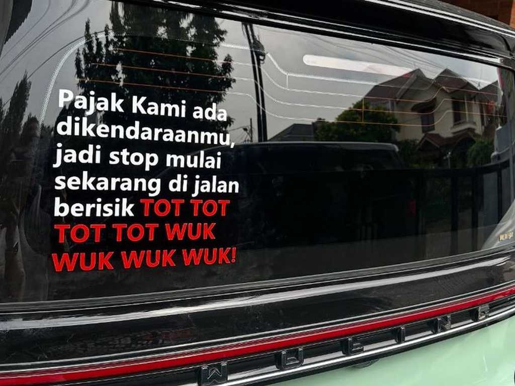 Polri evaluasi aturan sirene dan rotator, hentikan sementara 'tot tot wuk wuk'