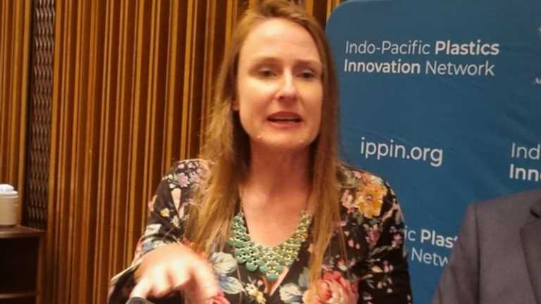 Indonesia-Australia Perkuat Kolaborasi, Danai Inovasi Rp13 Miliar Atasi Sampah Plastik