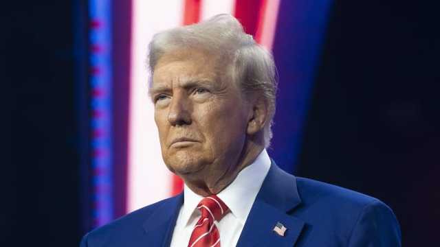 Trump umumkan Jon Voight, Mel Gibson, Sylvester Stallone jadi "duta khusus" Hollywood