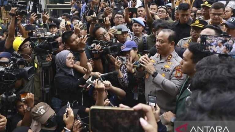 Polda Metro Jaya Yakin Pelajar Demo DPR Dihasut Delpedro C, Ratusan Diamankan