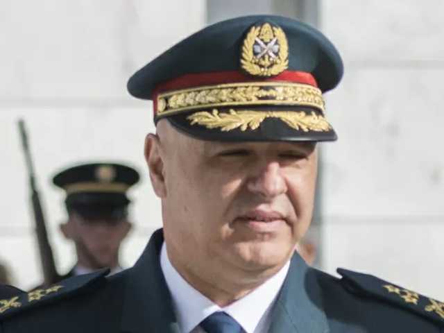 Pembunuhan Pegawai Kota Picu Presiden Lebanon Perintahkan Militer Lawan Israel