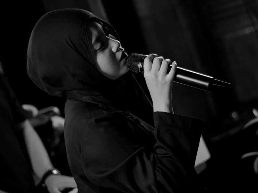 Search image article