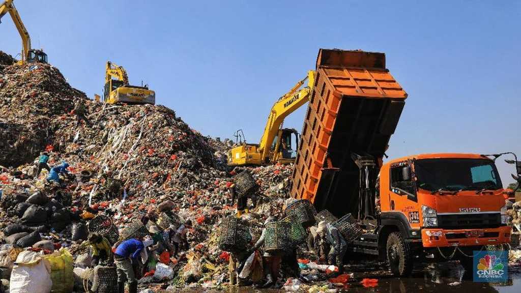 Zulhas Ungkap: Indonesia Tertinggal 20 Tahun Olah Sampah Jadi Energi