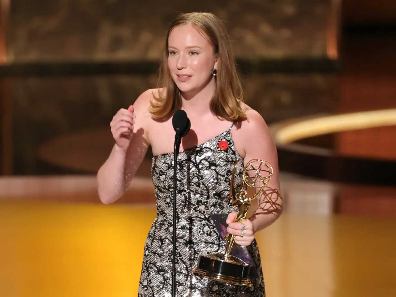 Homeland Security respons pidato Emmy Hannah Einbinder, sebut 'f*** ICE' picu kenaikan 1.000% serangan