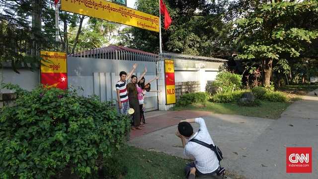 Search image article