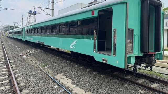 Search image article