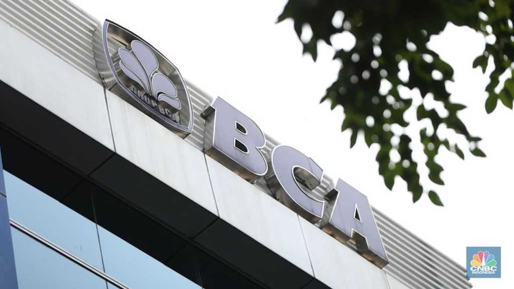 Saham BBCA Anjlok Drastis, Sentuh Harga Terendah 3 Tahun Terakhir