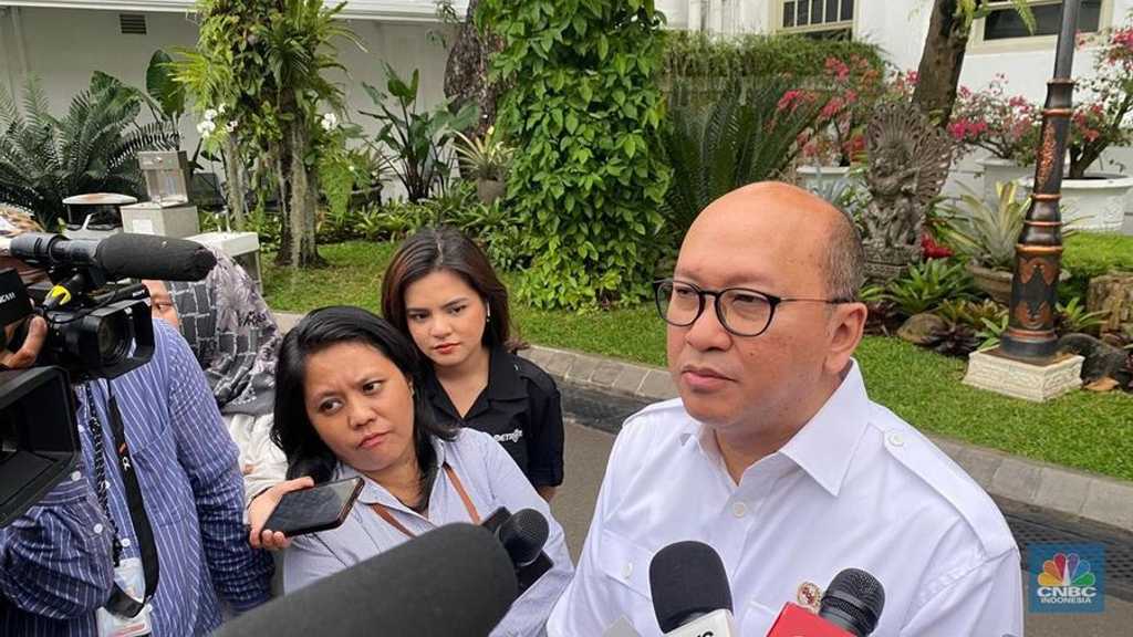 Menteri Investasi: 240 Investor Minat Garap Proyek PLTSa