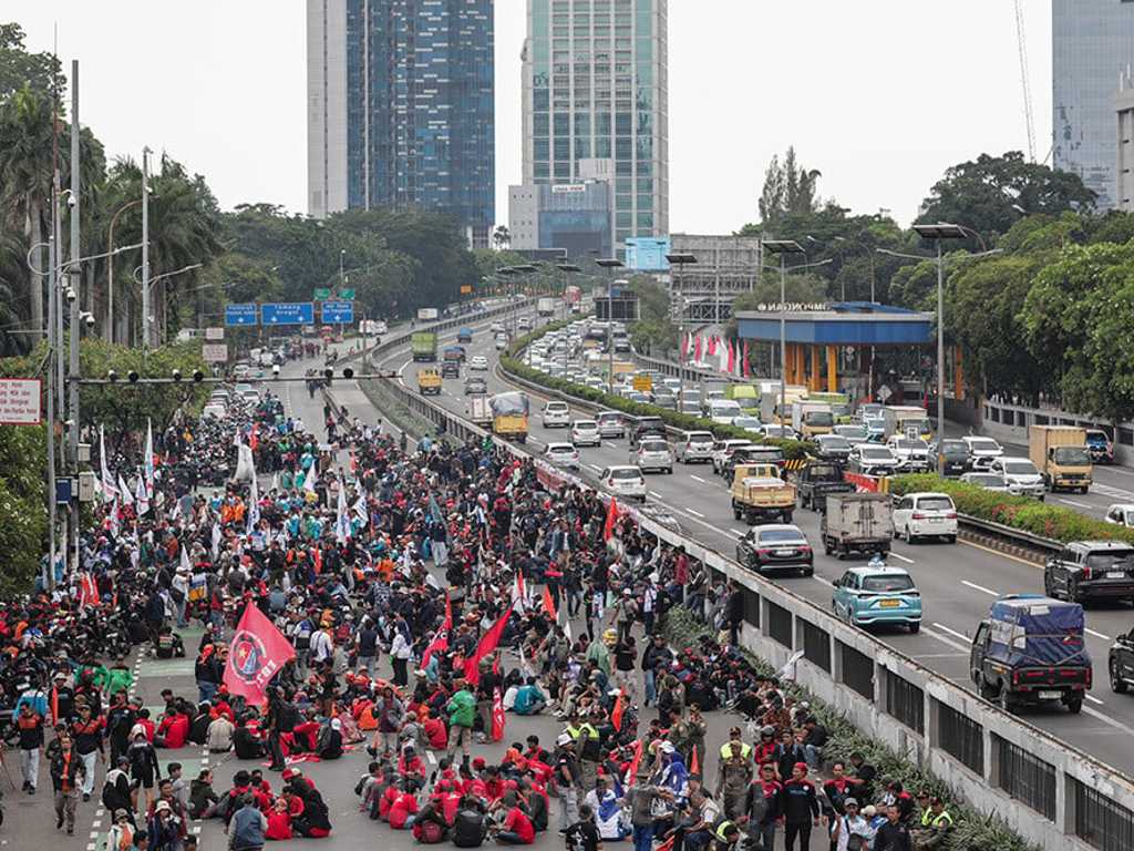 Search image article