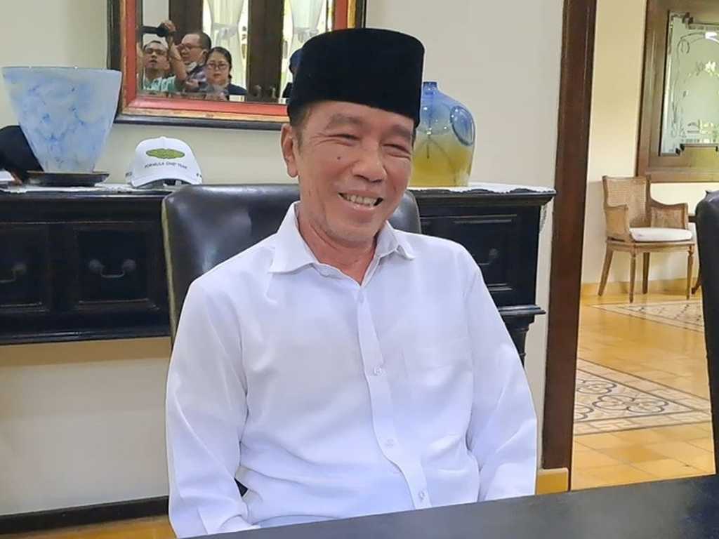 Jokowi Batal Hadir di Kongres Projo, Relawan Doakan Kesehatan Presiden