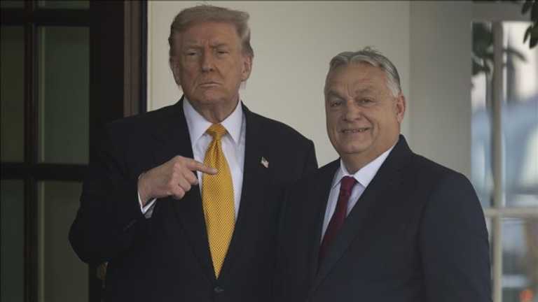 Trump Pertimbangkan Hongaria Beli Minyak Rusia, Abaikan Sanksi AS