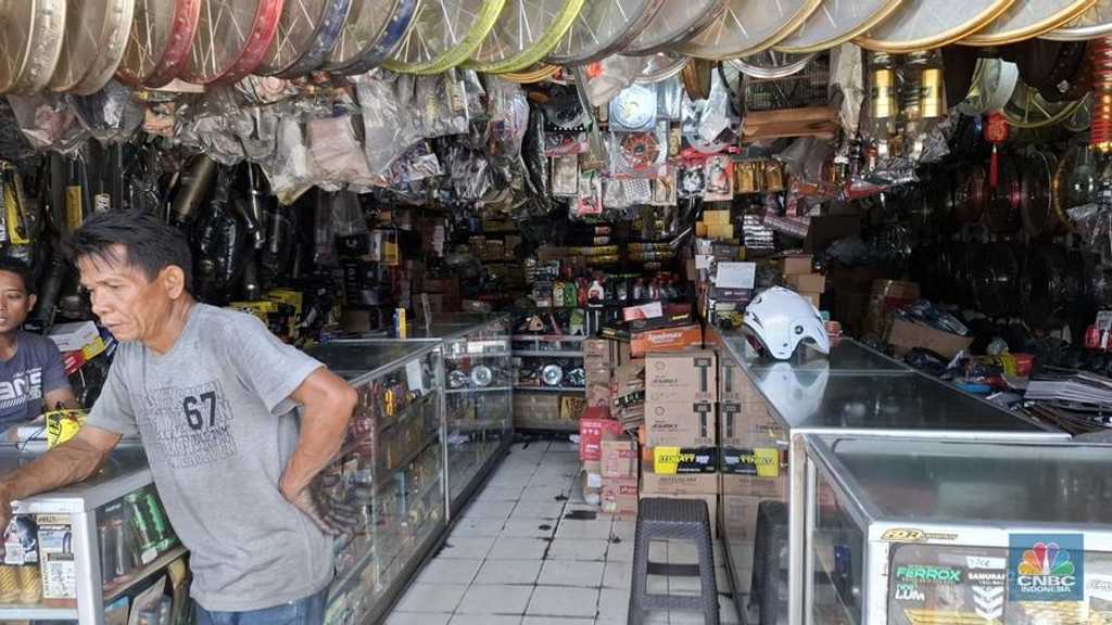 PHK Massal Hantam Industri Komponen Otomotif RI, Impor Truk China Biang Kerok!