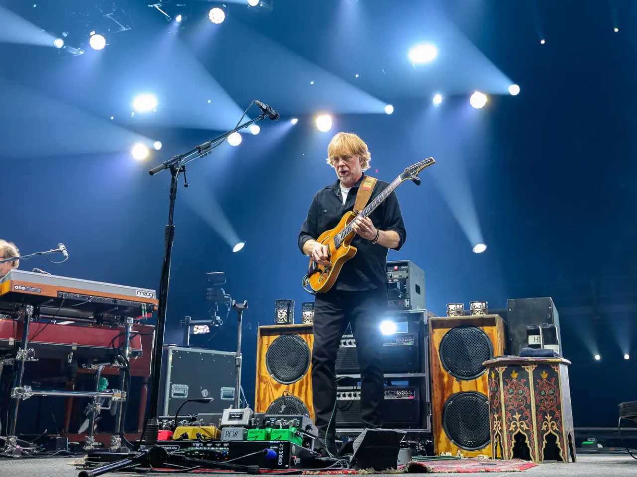 Phish berduka atas penikaman fatal di konser Virginia