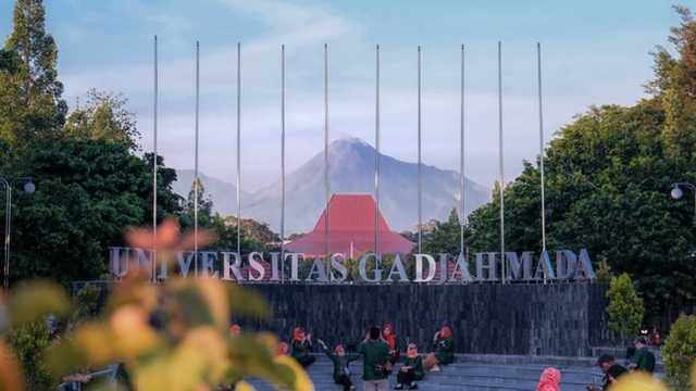 Geger! Dosen UGM Jadi Tersangka Produksi & Terapi Stem Cell Ilegal