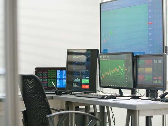 IHSG Melaju Kencang, Investor Asing Borong Saham Unggulan