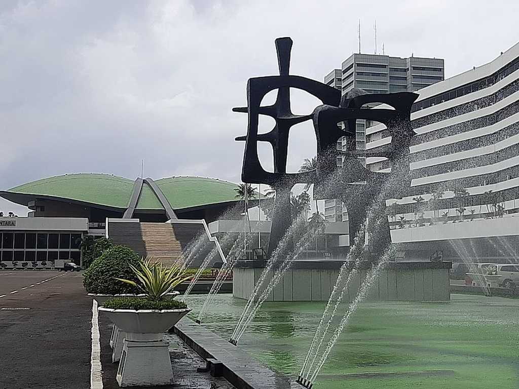 MK Wajibkan 30% Perempuan di Pimpinan AKD DPR